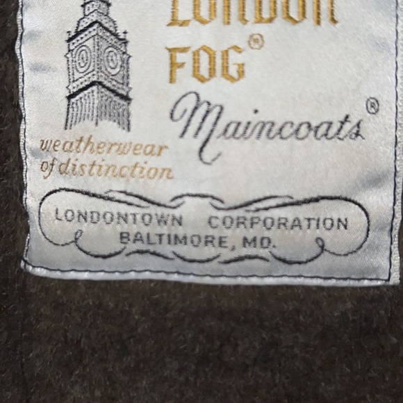 trench coat - Picture 3 of 6